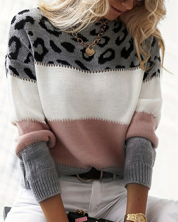 NOVIRA - Sweater with Leopard Print